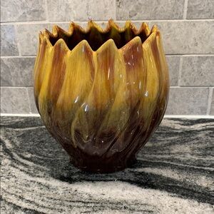 Blue mountain pottery Ceramic Vase / Flower pot